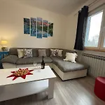 Kuca Sarenka Kupjak