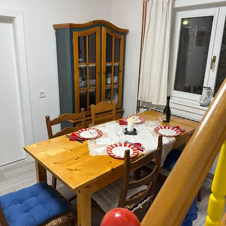 Kuca Sarenka Tatil Evi