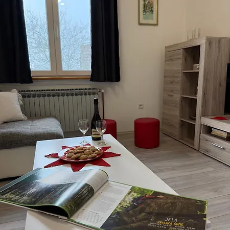 Kuca Sarenka Kupjak