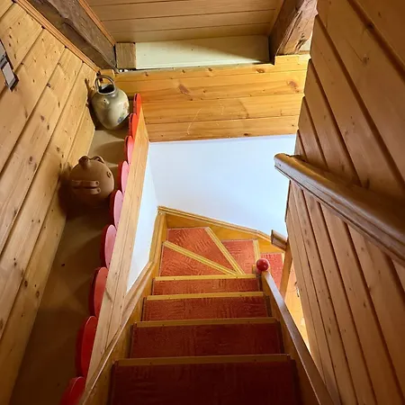 Kuca Sarenka Kupjak