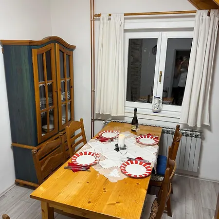 Kuca Sarenka *
