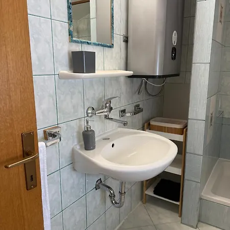 Kuca Sarenka Tatil Evi