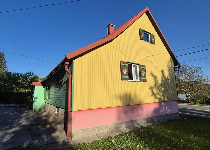 Сasa de vacaciones Kuca Sarenka *
